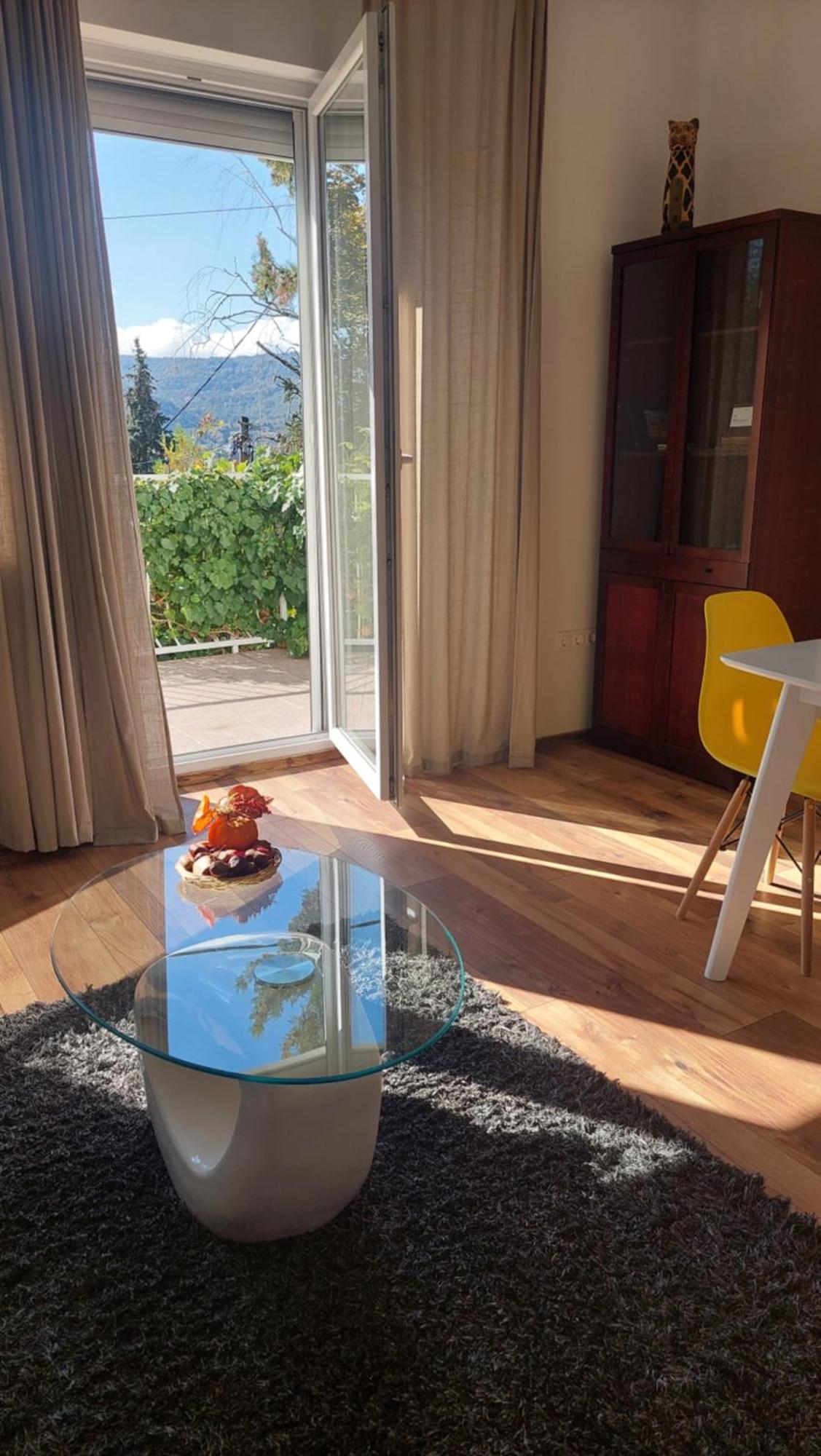 Voeroestorony Appartamento Budapest